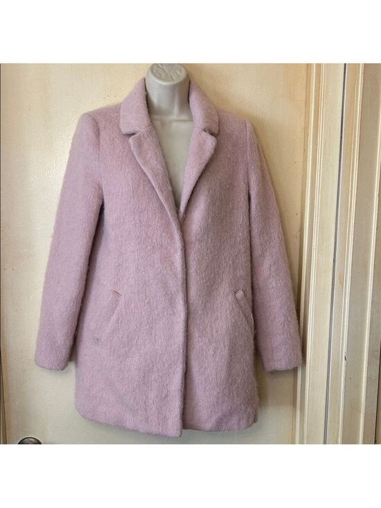 Forever 21 Jackets & Blazers - Forever 21 Light Pink Teddy Jacket size S